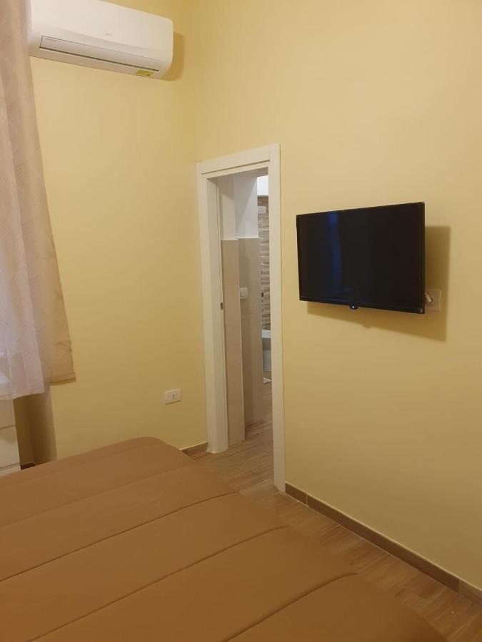 Koas Home Naples Luaran gambar